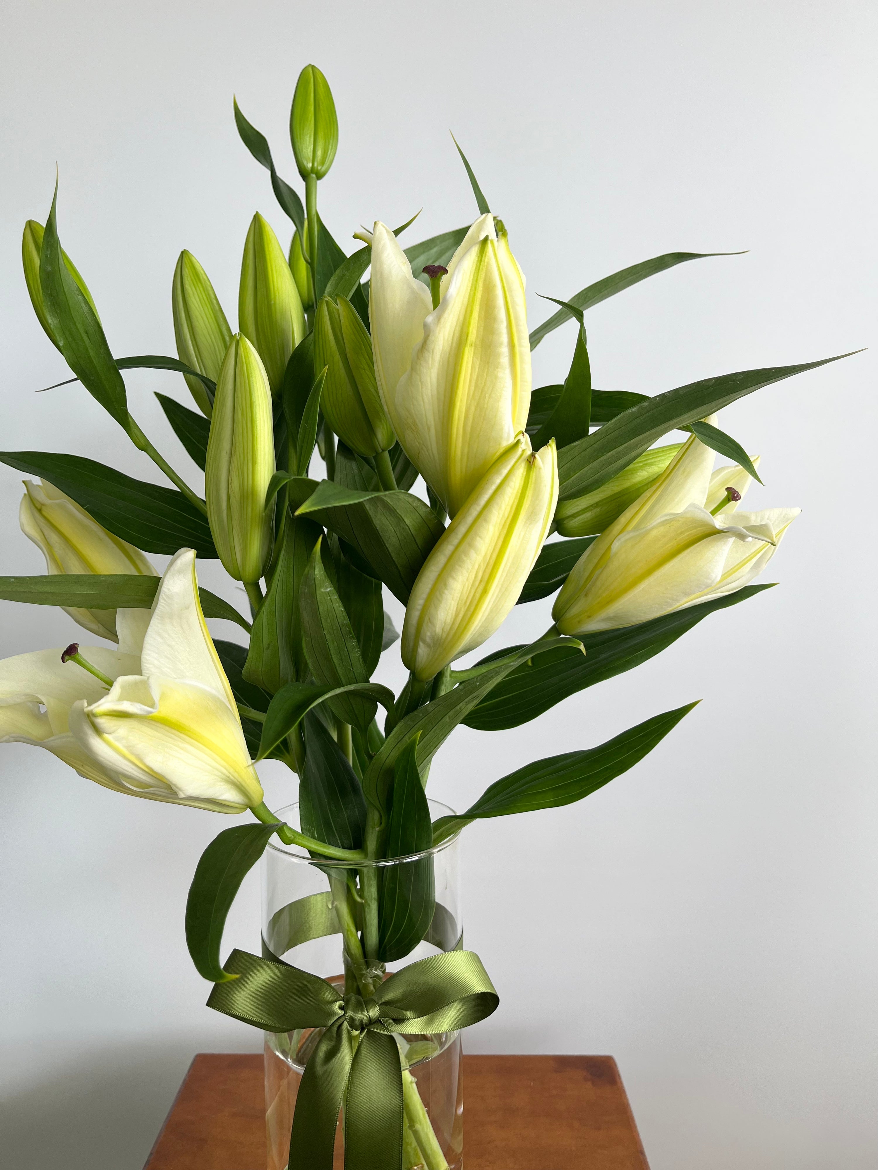 Classic Lily Vase