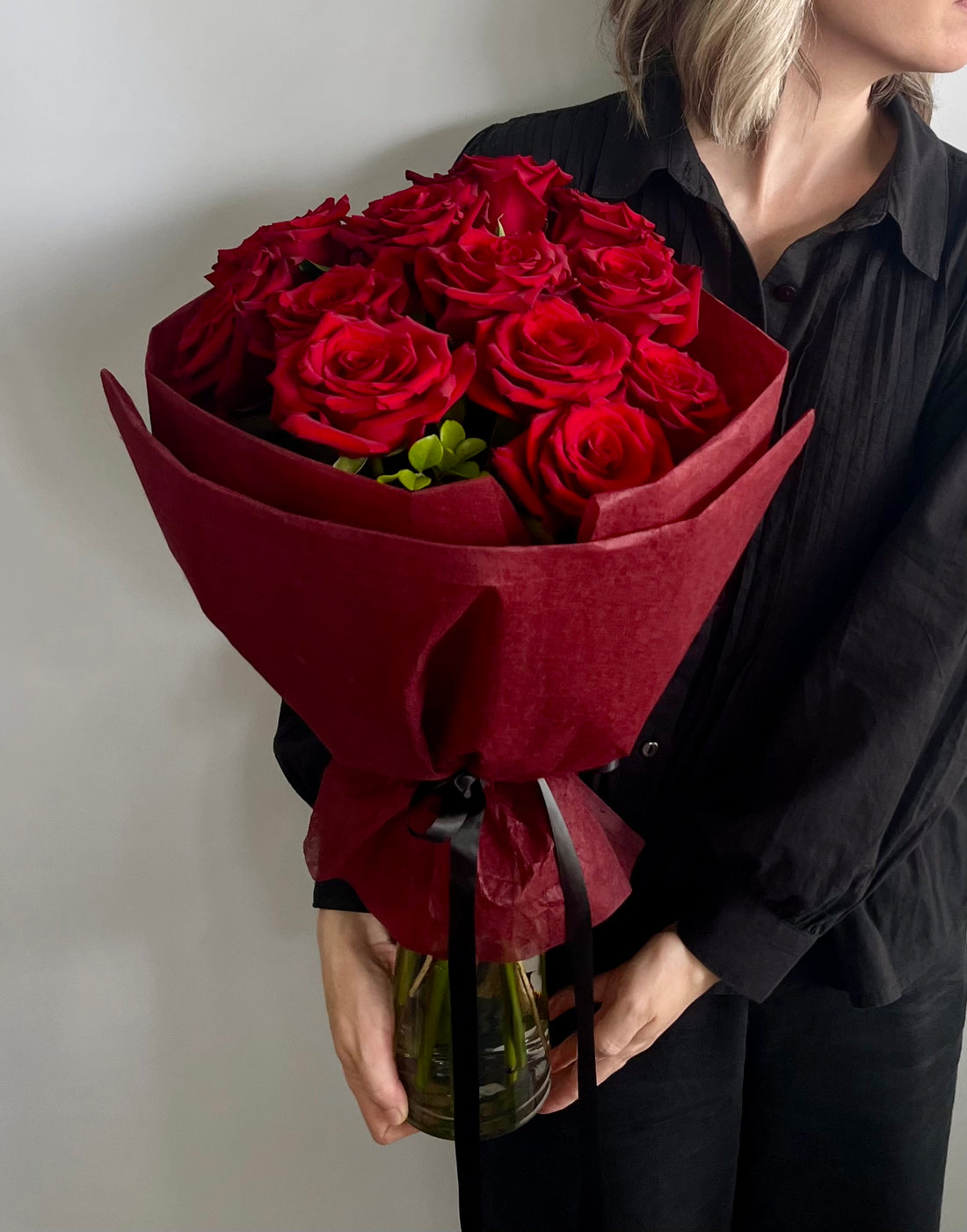 Classic Dozen Rose Bouquet