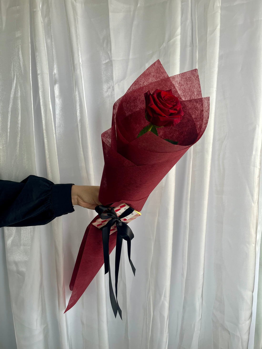 Single Stem Rose with Mini Choc