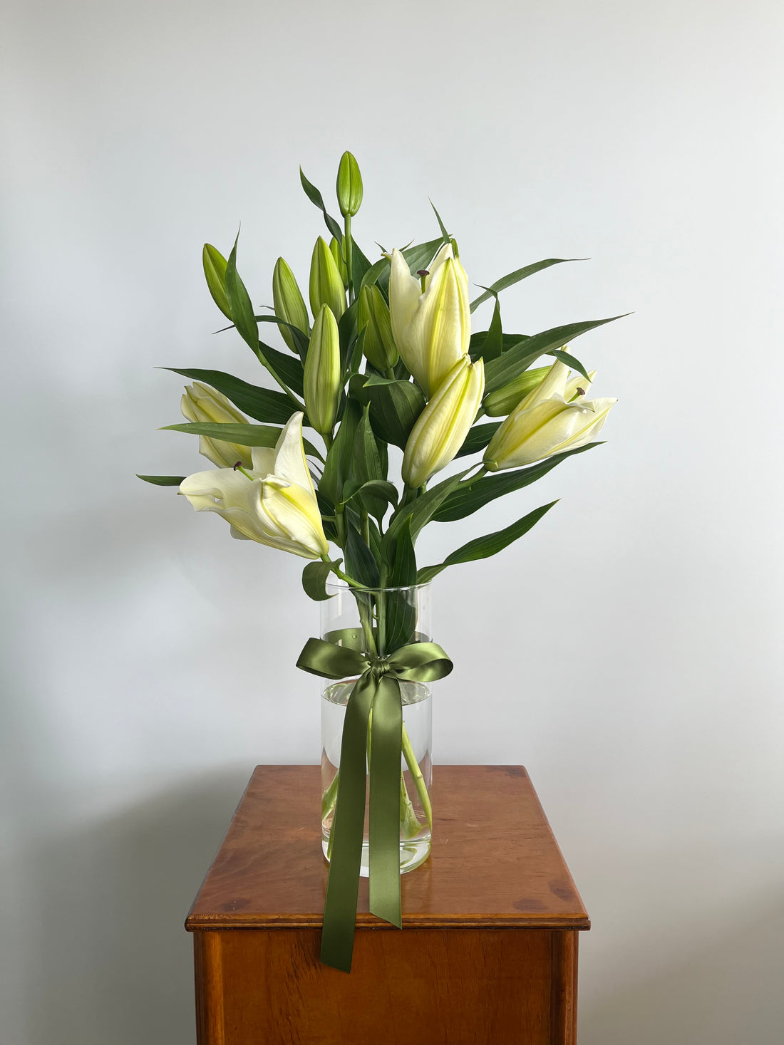 Classic Lily Vase