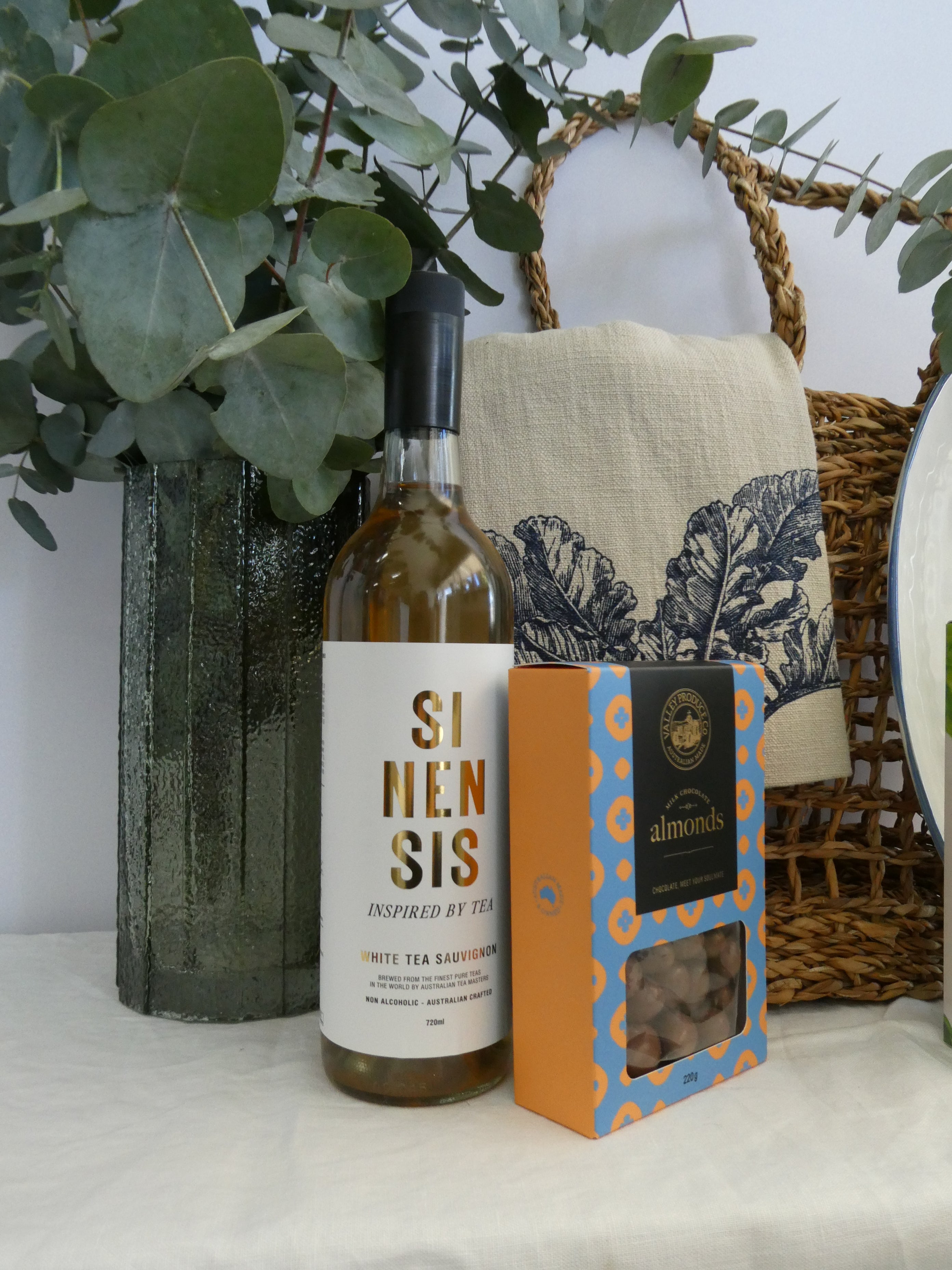 Luxe Home Hamper